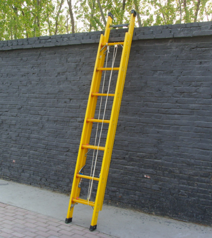 La seguridad personal de la construcción del poder equipa la escalera de extensión de la fibra de vidrio del aislamiento